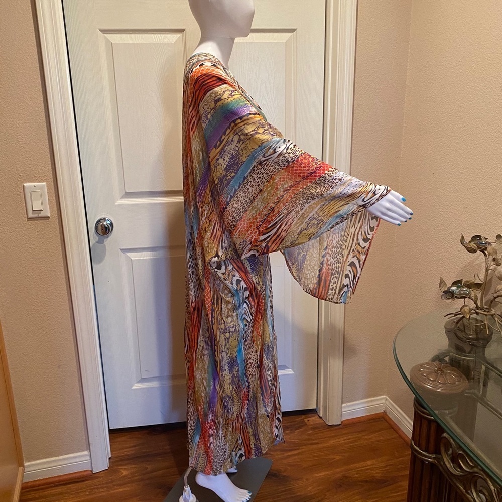 Mix print open front Macy kimono. - Picture 3 of 6